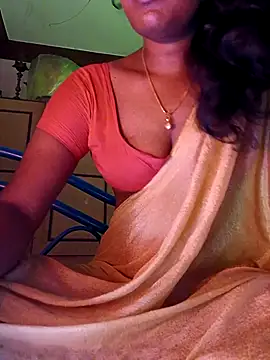 Snapshot of Tamil_Kavitha chatting on April 21, 5:03 am Tamil Kavitha online show from April 21, 5:03 am