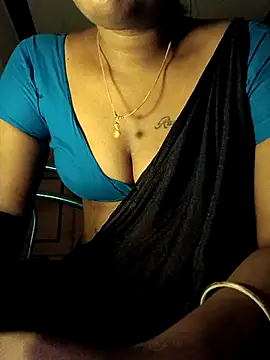 Snapshot of Tamil_Kavitha chatting on April 25, 5:10 pm Tamil Kavitha online show from April 25, 5:10 pm
