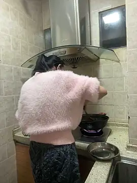 Snapshot of xiuchun100 chatting on November 18, 11:14 am xiuchun100 online show from November 18, 11:14 am