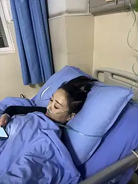 xiuchun100 online show from February 3, 12:10 pm