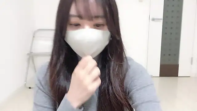  Mia land  online show from March 13, 2:23 pm