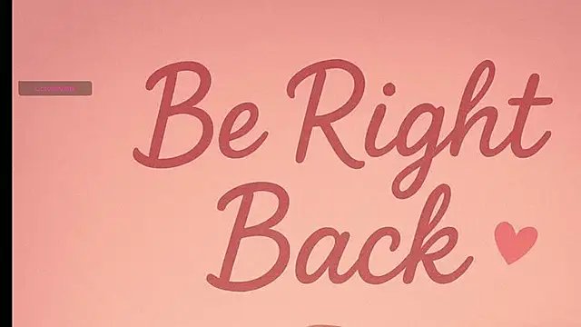 Snapshot of EMiaLure chatting on October 18, 11:44 am EMiaLure online show from October 18, 11:44 am