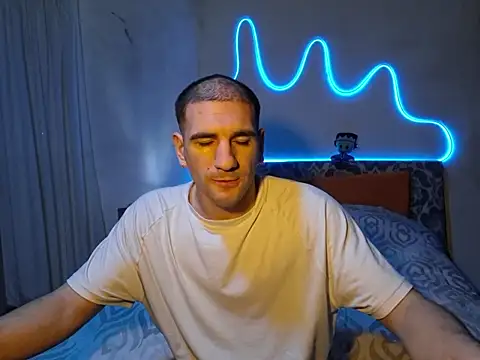 ObeyLust online show from November 17, 7:03 am