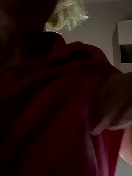 MartaLuna  online show from October 7, 8:28 pm