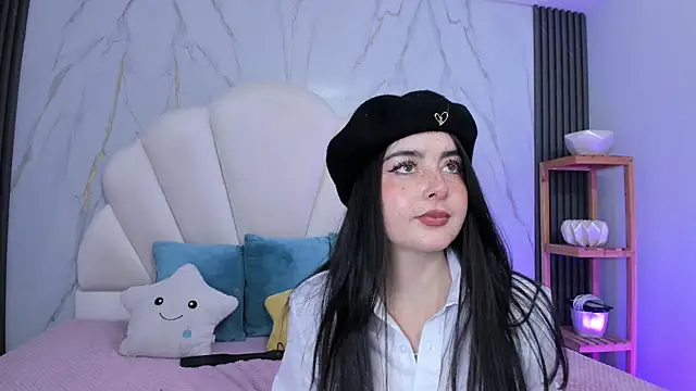 Ashleypetit online show from April 25, 12:52 pm