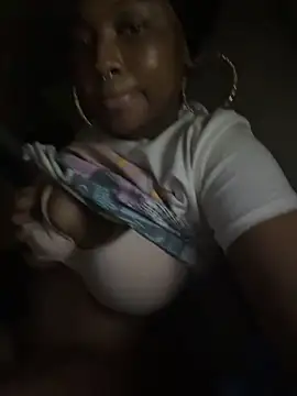 Snapshot of Cocochanel4567 chatting on September 26, 8:51 am Cocochanel4567 online show from September 26, 8:51 am