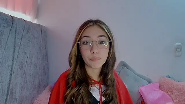 kimmy vegga2 online show from October 31, 5:03 pm