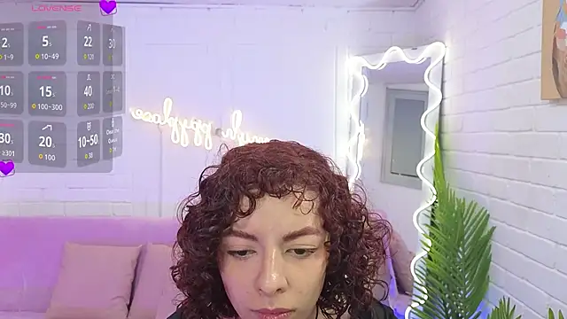 DALIAA TAY online show from September 16, 3:18 am