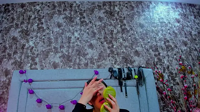 Snapshot of KatyVelvet chatting on October 9, 2:31 am KatyVelvet online show from October 9, 2:31 am