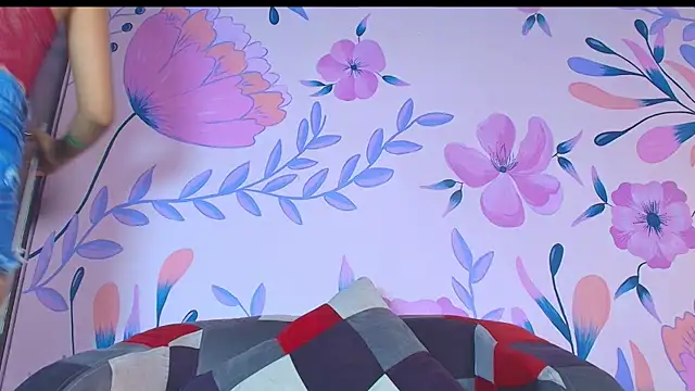 Snapshot of emma_hearths chatting on October 29, 7:26 pm emma hearths online show from October 29, 7:26 pm