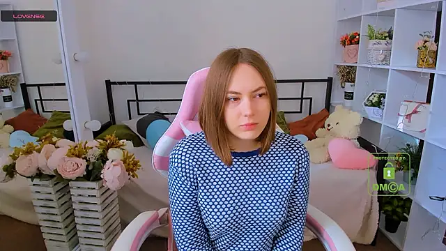 Elma Lily online show from February 3, 8:08 am