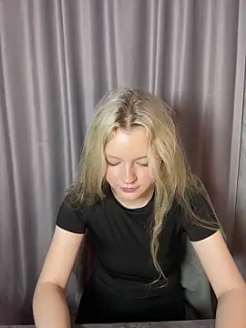 D0llySheep online show from September 27, 3:39 pm
