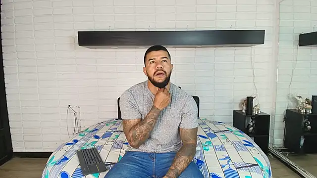 Gabriel Fire online show from September 20, 12:06 pm