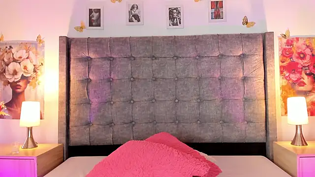 Linda Fosterr online show from March 9, 8:13 pm