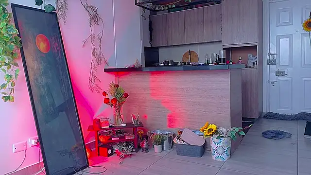 Unatatuada online show from November 27, 8:00 pm