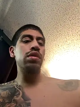 Snapshot of busnfatnutsLildee chatting on October 30, 7:58 pm busnfatnutsLildee online show from October 30, 7:58 pm