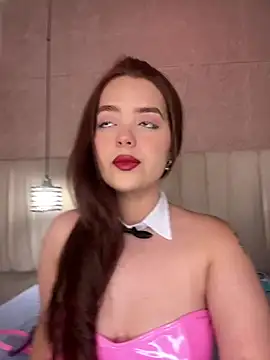 hannahst  online show from April 27, 8:07 pm