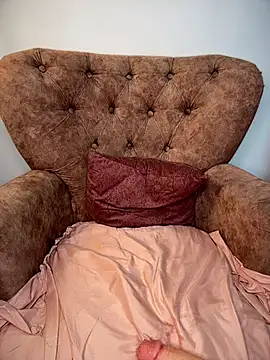 hannahst  online show from July 28, 8:52 pm