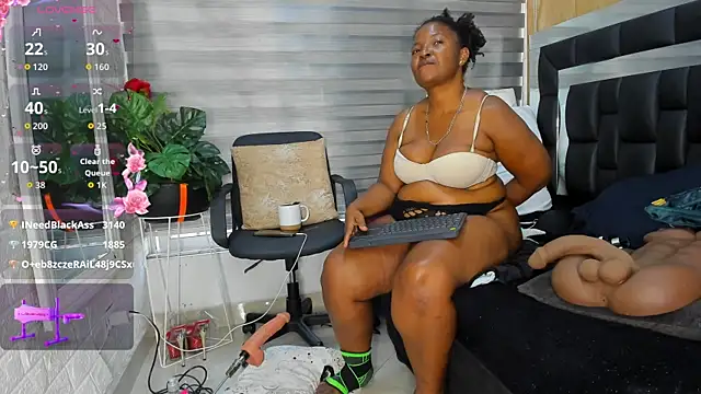sheyla  ebony online show from August 1, 12:37 pm