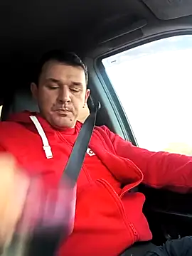 NOMAD8611 online show from November 3, 5:52 am