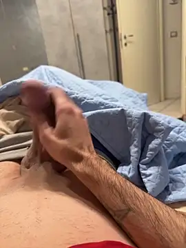 alexbergo87 online show from February 2, 10:30 pm