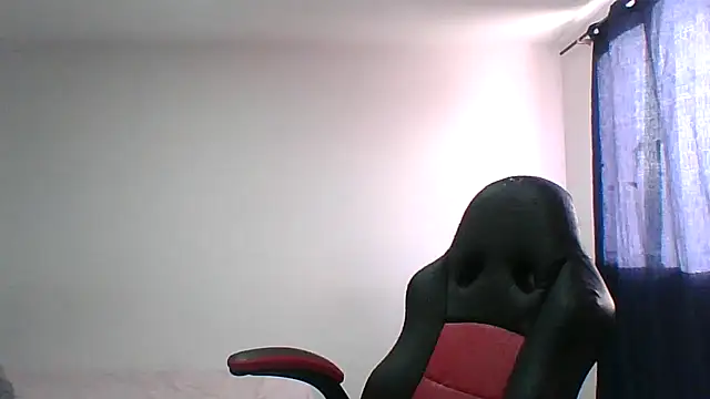 adri89-g online show from February 9, 12:31 pm