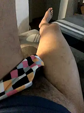 Snapshot of Jonpideme chatting on October 15, 9:37 pm Jonpideme online show from October 15, 9:37 pm