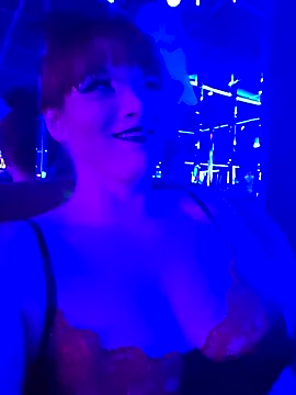 powhatanqueen online show from November 1, 12:34 am