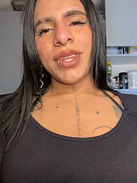 Sara Andradee online show from September 17, 8:10 pm