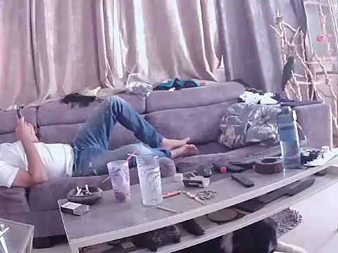 Snapshot of Alexis21821 chatting on October 31, 10:49 am Alexis21821 online show from October 31, 10:49 am