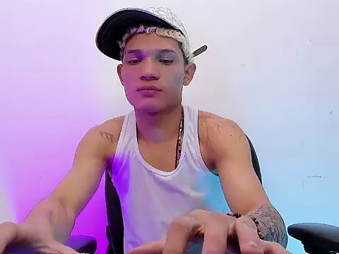 EL VENEZOLANO 22CM online show from November 28, 4:26 am