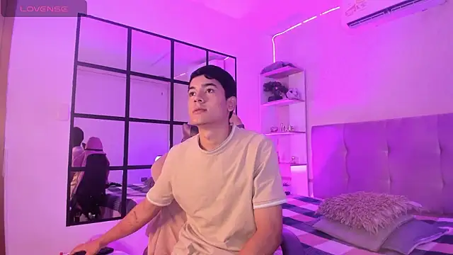 SandroVeyra online show from October 16, 3:18 am