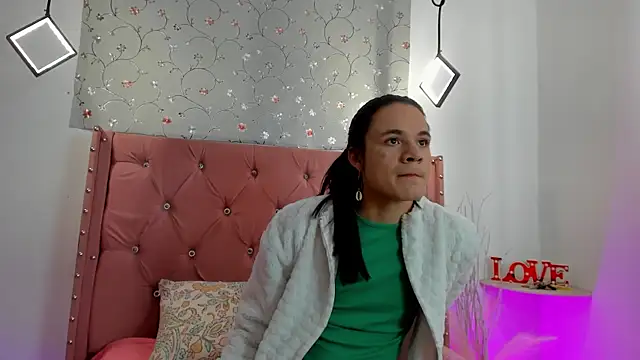 rhianna-coral online show from September 14, 8:52 pm
