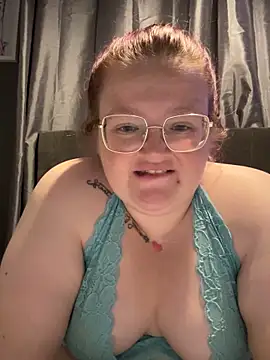 Snapshot of AmberBliss-X chatting on September 30, 5:23 am AmberBliss-X online show from September 30, 5:23 am