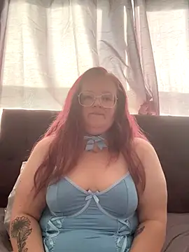 Snapshot of AmberBliss-X chatting on October 5, 9:07 am AmberBliss-X online show from October 5, 9:07 am