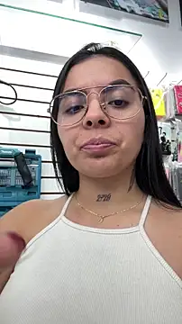 hillary joness online show from February 11, 8:25 pm