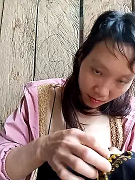 Snapshot of bonnie-00 chatting on September 25, 3:54 am bonnie-00 online show from September 25, 3:54 am