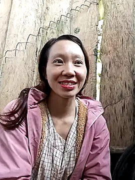 Snapshot of bonnie-00 chatting on September 27, 3:11 am bonnie-00 online show from September 27, 3:11 am