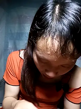 Snapshot of bonnie-00 chatting on September 29, 2:55 pm bonnie-00 online show from September 29, 2:55 pm