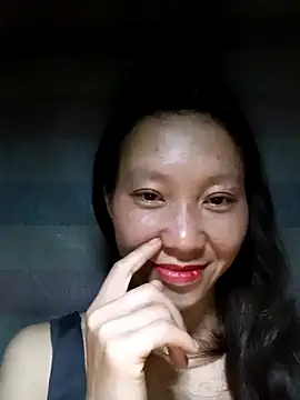 Snapshot of bonnie-00 chatting on October 3, 4:59 pm bonnie-00 online show from October 3, 4:59 pm