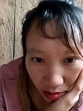 Snapshot of bonnie-00 chatting on October 25, 8:55 am bonnie-00 online show from October 25, 8:55 am