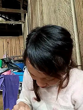 bonnie-00 online show from November 5, 6:13 am