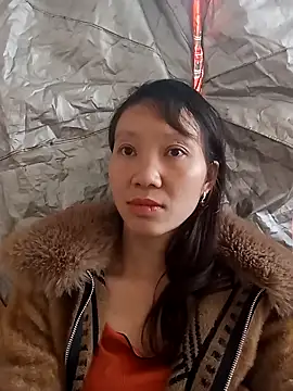 bonnie-00 online show from November 18, 3:56 am