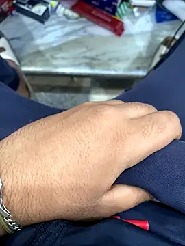 ali  ali210 online show from November 10, 1:54 pm