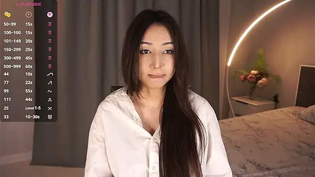Snapshot of EleonorSimmes chatting on September 19, 5:02 pm EleonorSimmes online show from September 19, 5:02 pm