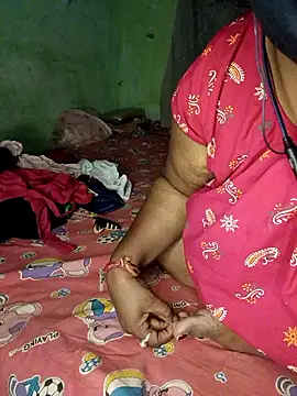 Snapshot of sonali134 chatting on December 4, 6:38 pm sonali134 online show from December 4, 6:38 pm