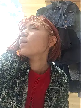 Sullyoonn online show from September 13, 5:57 pm