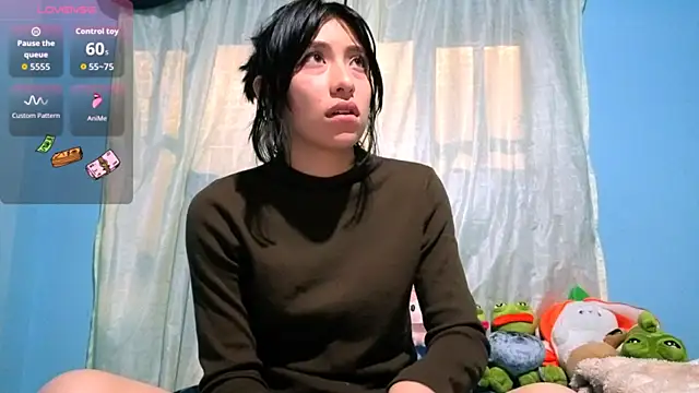 Snapshot of Sullyoonn chatting on March 19, 5:00 am Sullyoonn online show from March 19, 5:00 am