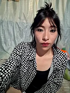 Snapshot of Sullyoonn chatting on March 24, 12:37 am Sullyoonn online show from March 24, 12:37 am