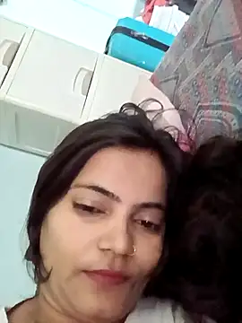 Snapshot of SexyIra89 chatting on November 24, 4:45 am SexyIra89 online show from November 24, 4:45 am